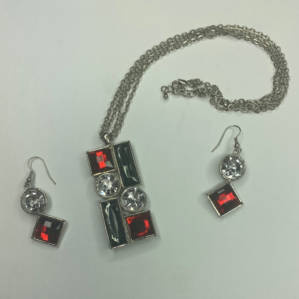 Beautiful Necklace Earring Set Red Silver
